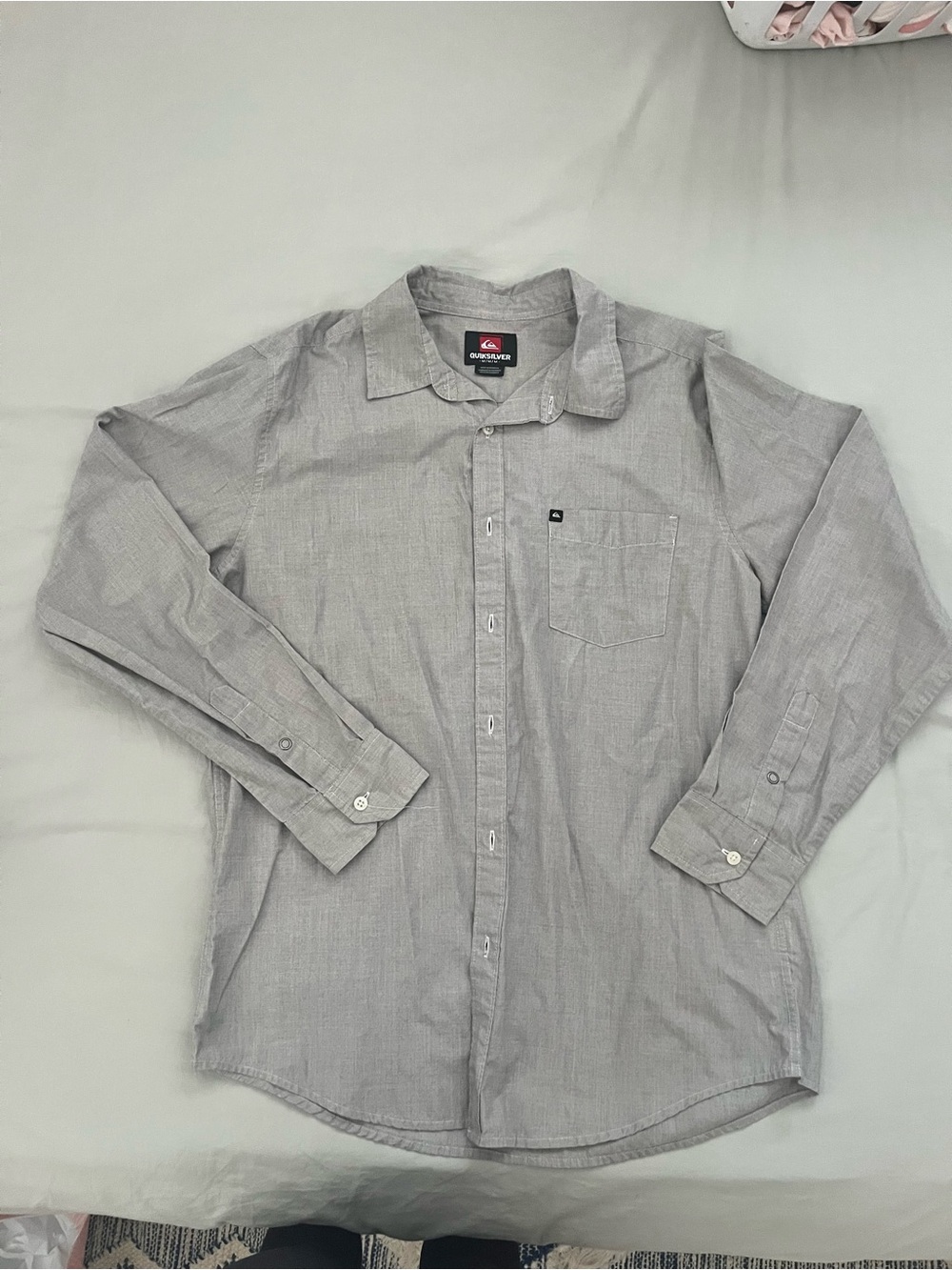 Quiksilver Men's Casual Button-Down Shirt in Light Gray